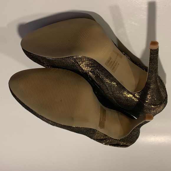 Colin Stuart Gold Shimmer Heel Boot Size 9B - Picture 6 of 7